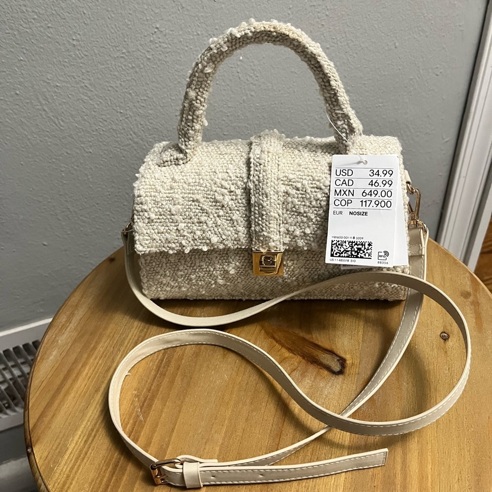 ❌SOLD❌ H&M Cream Beige Top Handle & Crossbody Bag with Gold Hardware